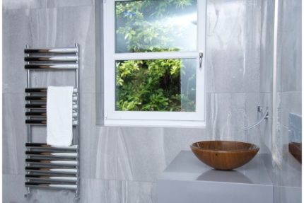 Towelrads Dorney Chrome Towel Rail 800mm x 500mm